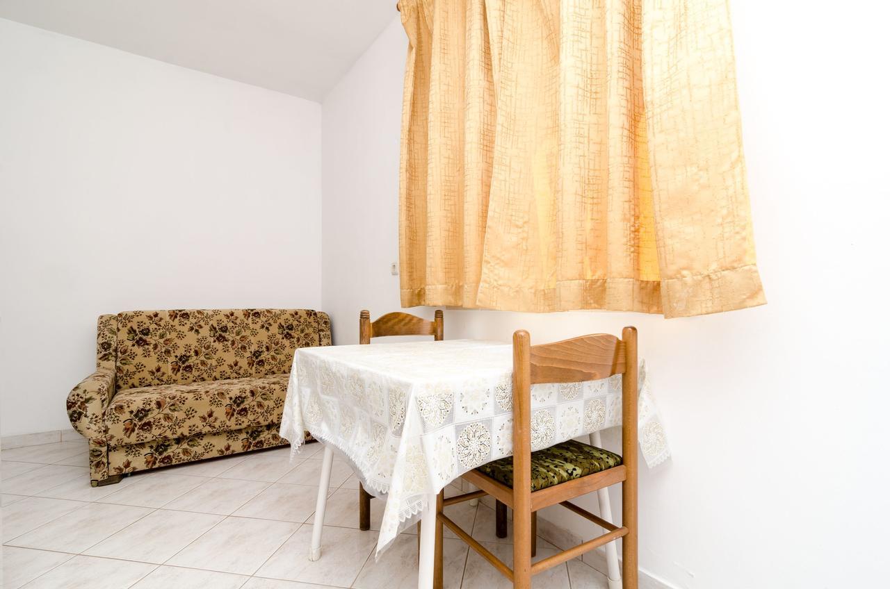 Guest House Kralj ซาปลูนารา ภายนอก รูปภาพ